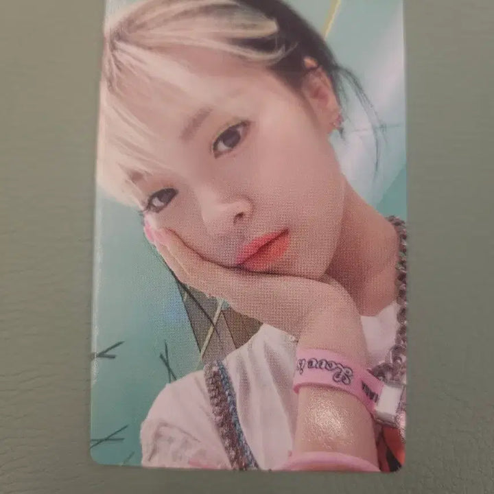 [BUNJANG] ITZY Ryujin Shopee POB Photocard / 있지 류진 포카 쇼피특전