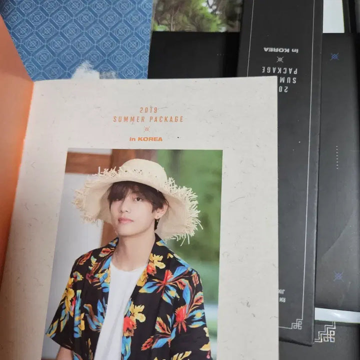 [BUNJANG] BTS V 2019 Summer Package Drawing Book Full Set / 방탄소년단 방탄 BTS 2019 썸머패키지 드로잉북 태형 풀셋