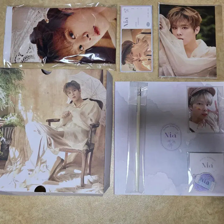 [BUNJANG] Kim Woo Seok Nian 2nd Gen Kit / 김우석 니아 2기 키트