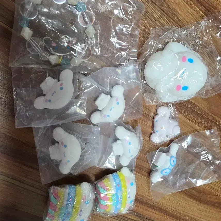 [BUNJANG] Cinnamoroll Character Goods Bundle Set / 시나모롤 캐릭터 굿즈 일괄