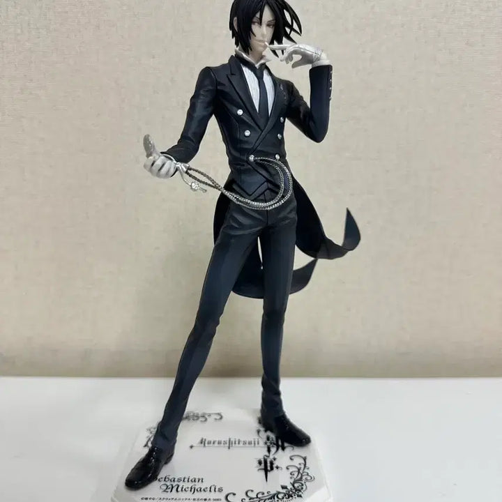 [BUNJANG] Black Butler Sebastian Figure / 흑집사 gem 세바스찬 피규어