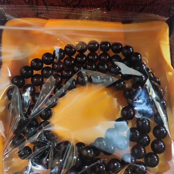 [BUNJANG] High-Quality Indian Sandalwood 8mm 108 Bead Mala / 고품질 인도 소엽자단 (진품보장) 8mm 108주