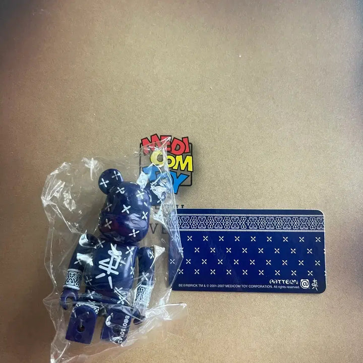 [BUNJANG] Bearbrick 15th Series Suicide Tendencies Pattern / 베어브릭 15탄 패턴 수어사이덜 텐덴시스