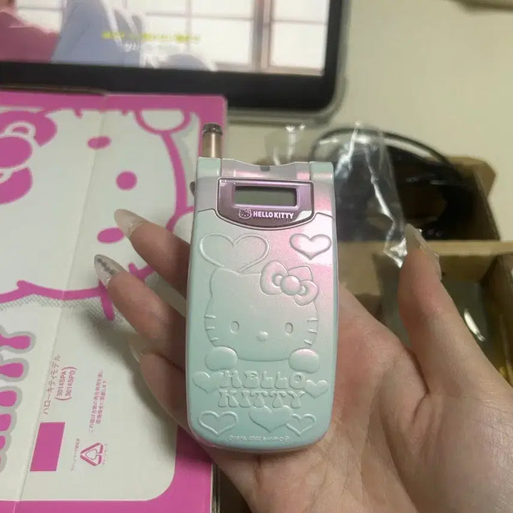 [BUNJANG] Sanrio Hello Kitty A3014S Folder Phone (Working) / 고전 키티폰 풀박스 (작동폰)