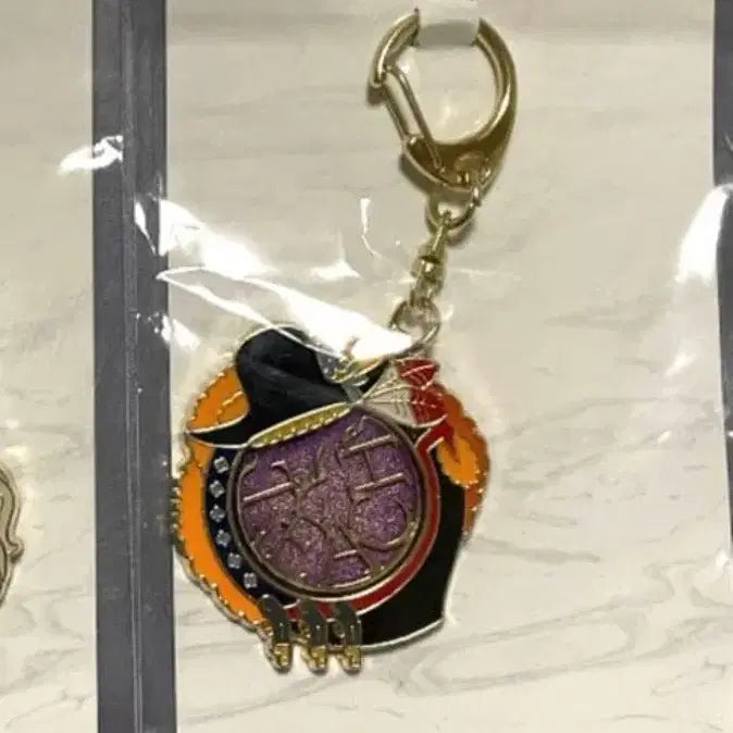 [BUNJANG] One Piece Blackbeard Teach Symbol Keychain / 원피스 검은수염 티치 심볼 키홀더 키링