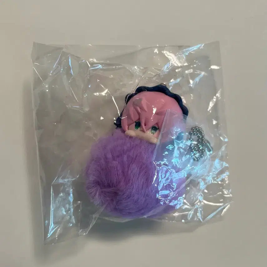[BUNJANG] A-Stage Miji Fur Pom Pom Keyring / 에이스테 미지 털공키링