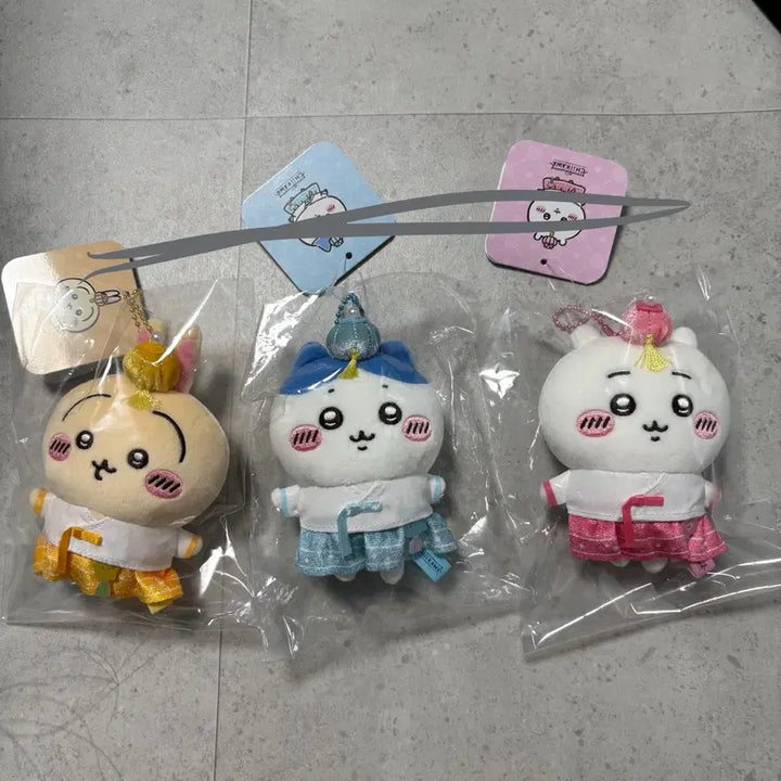[BUNJANG] Cheekawa &amp; Friends Hanbok Usagi Hachiwari Bundle Set / 한복 치이카와 한복 하치와레 한복 우사기