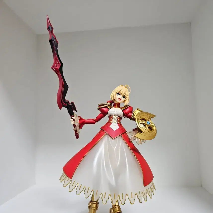 [BUNJANG] Fate Figma Saber Nero Claudius Action Figure / 페이트 피그마 세이버 네로디우스 액션 미소녀 피규어 판매합니다