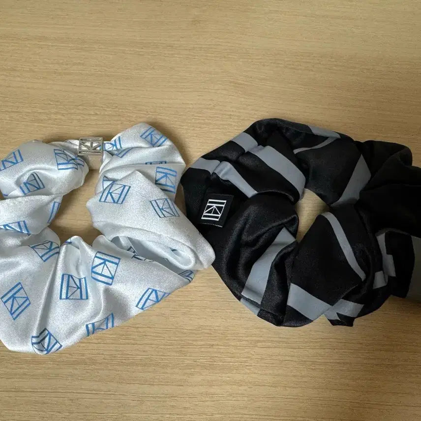 [BUNJANG] MONSTA X Kihyun "Moment Captured in November" Scrunchie Set / 몬스타엑스 기현 11월을 담은 순간 스크런치 세트