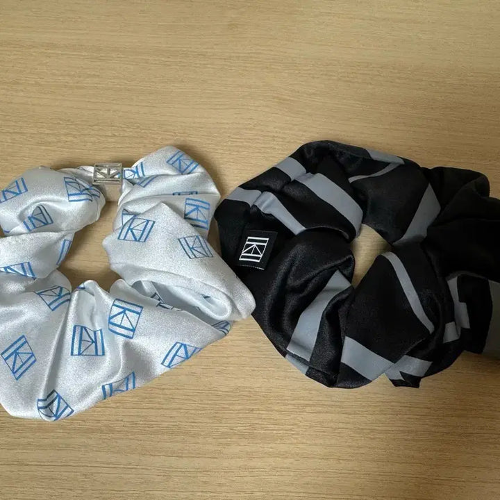 [BUNJANG] MONSTA X Kihyun "Moment Captured in November" Scrunchie Set / 몬스타엑스 기현 11월을 담은 순간 스크런치 세트