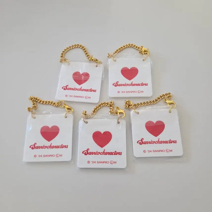 [BUNJANG] Sanrio Door Handle Charm Gacha Set (5 types) - Hello Kitty, Little Twin Stars, Goropikadon, Tuxedo Sam, Bōdōkiryū / 산리오 문고리 챰 가챠 도어 플레이트풍 참 5종 일괄 헬로키티 키키라라 고로피돈카돈 턱시도샘 보드빌듀오