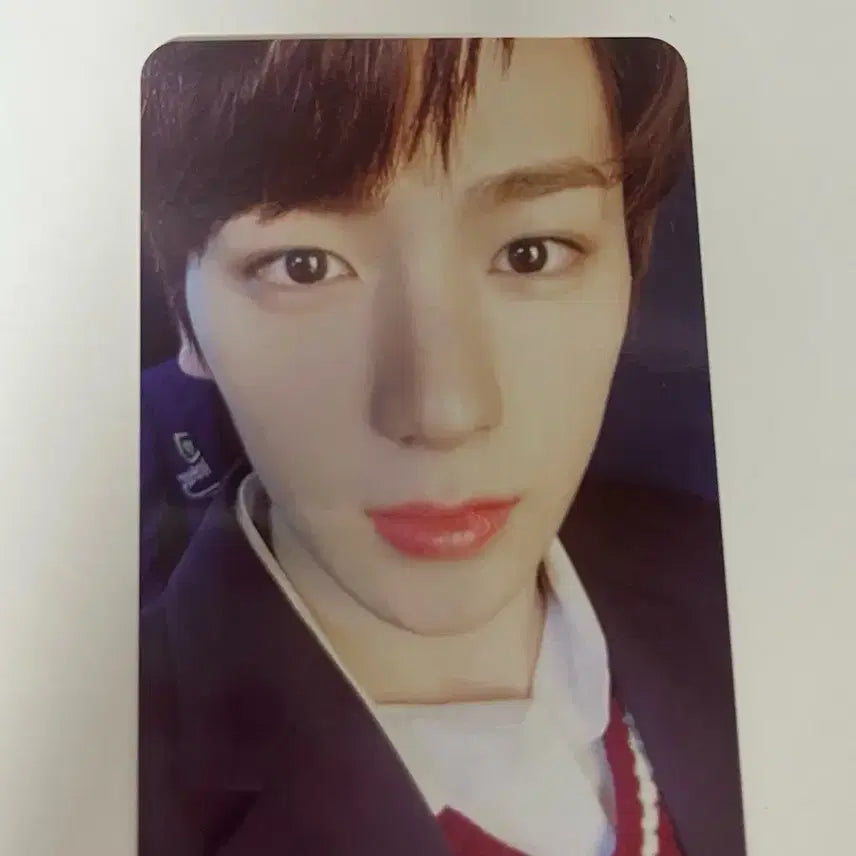 [BUNJANG] THE BOYZ HyunJoo The First Photocard / 더보이즈 현재 the first 포카