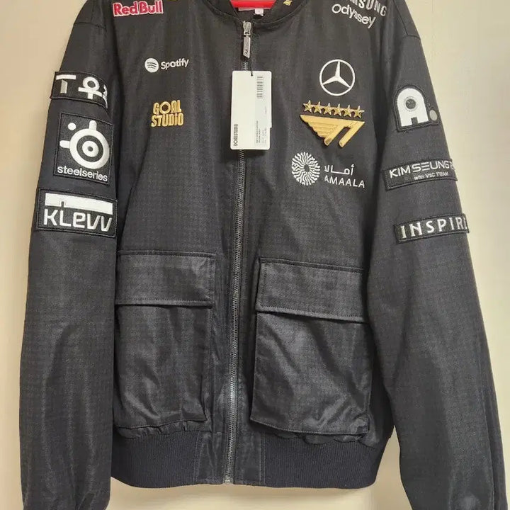 BUNJANG] T1 2025 World Championship Jacket - L Size (Golden Faker