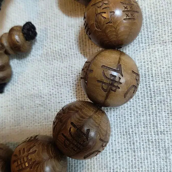 [BUNJANG] Odaesan Ancient Yookdomok Prayer Beads (18.5mm) / 문수보살성지 오래된 오대산 고원 육도목 18. 5mm
