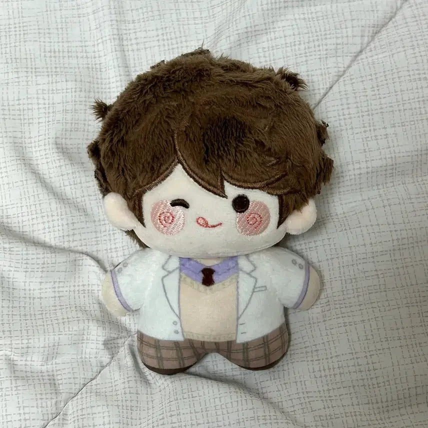 [BUNJANG] Haikyuu!! Oikawa Toru 10cm Plush / 하이큐 오이카와 10