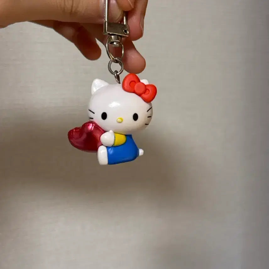 [BUNJANG] Sanrio Sparkling Balloon Figure Hello Kitty / 산리오 반짝이는 풍선 피규어 헬로키티