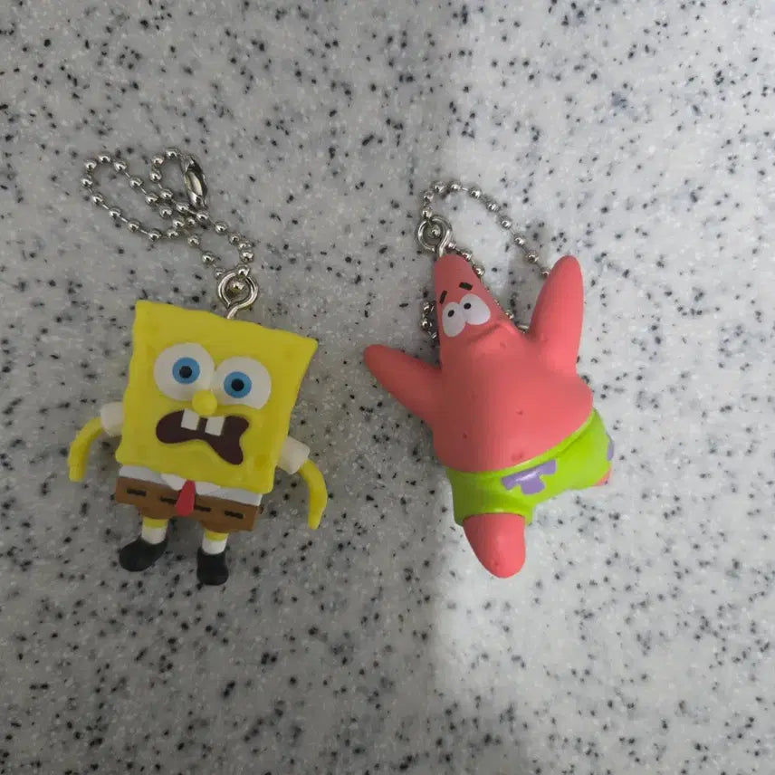 [BUNJANG] SpongeBob Patrick Gacha Keychain Set / 스폰지밥 뚱이 가챠 키링 2종 일괄