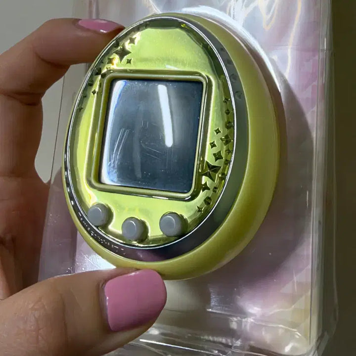 [BUNJANG] Tamagotchi IDL Yellow Full Box / 다마고치 idl 옐로 풀박스