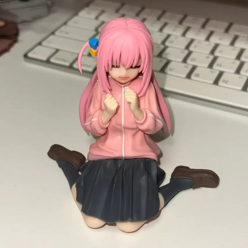 [BUNJANG] Bocchi the Rock! Hitori Noodle Stopper Figure / 봇치더락 히토리 누들스토퍼 피규어