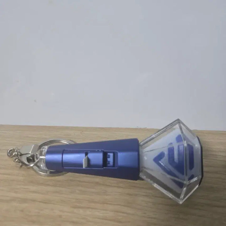 [BUNJANG] Super Junior Unused Lightstick Keyring / 미사용 슈주 응원봉키링
