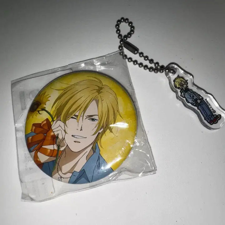 [BUNJANG] Banana Fish Ash Lynx Acrylic Keyring &amp; Badge Bundle / 바나나피쉬 애쉬 아크릴 키링 뱃지 일괄