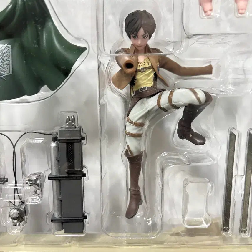[BUNJANG] Attack on Titan Magazine Vol. 1 Eren Sealed / 진격의거인 월간잡지 vol.1 에렌 미개봉
