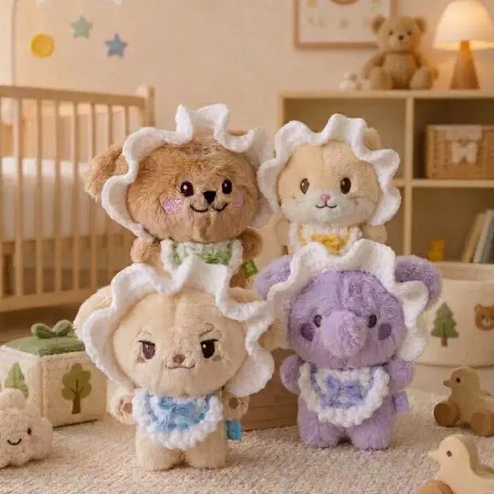 [BUNJANG] Highlight Official Doll Keychain Knitted Hat Bundle Set / 하이라이트 공식 인형 키링 뜨개 모자 일괄 판매