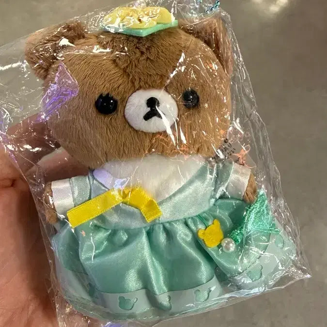 [BUNJANG] Rilakkuma Doll Hanbok Keychain / 리락쿠마 인형 한복 키링