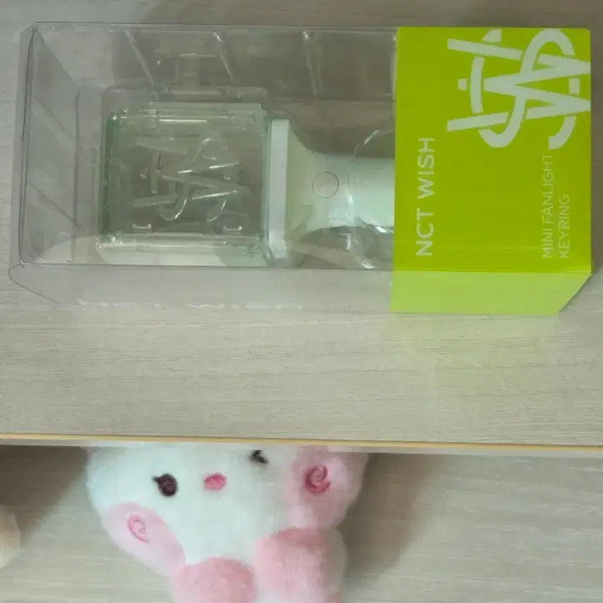 [BUNJANG] NCT WISH Mini Lightstick Keychain / 엔시티 위시 미니 응원봉 믐뭔봉 키링