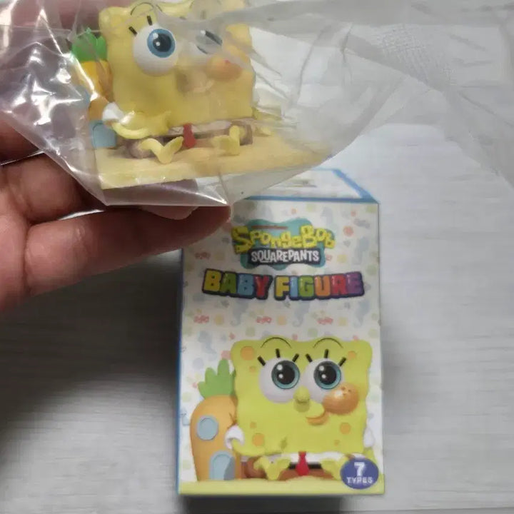 [BUNJANG] SpongeBob SquarePants Baby Figure (Sealed) / (미개봉) 스펀지밥 피규어