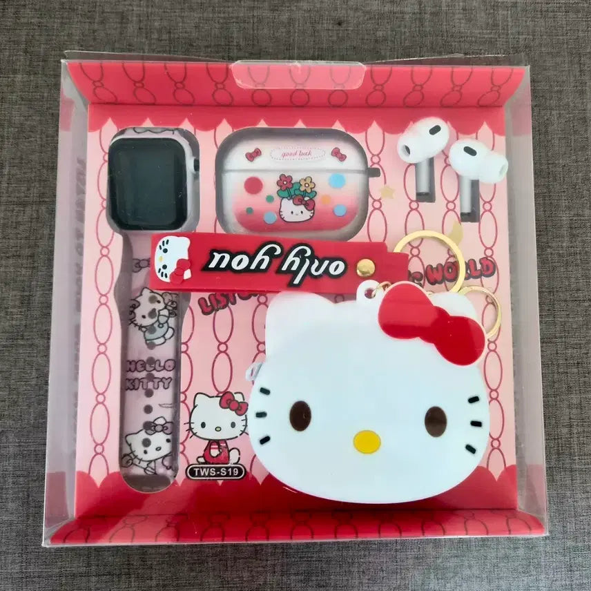 [BUNJANG] Hello Kitty Wireless Earphone Set with Case, Keychain, and Digital Watch / 헬로키티 무선이어폰 세트