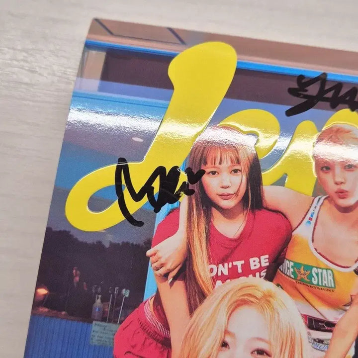 [BUNJANG] HA:TFELT Ha:tfelt Lemon Tank Signed Album / 하츠투하츠 하투하 레몬탱 친필 싸인앨범