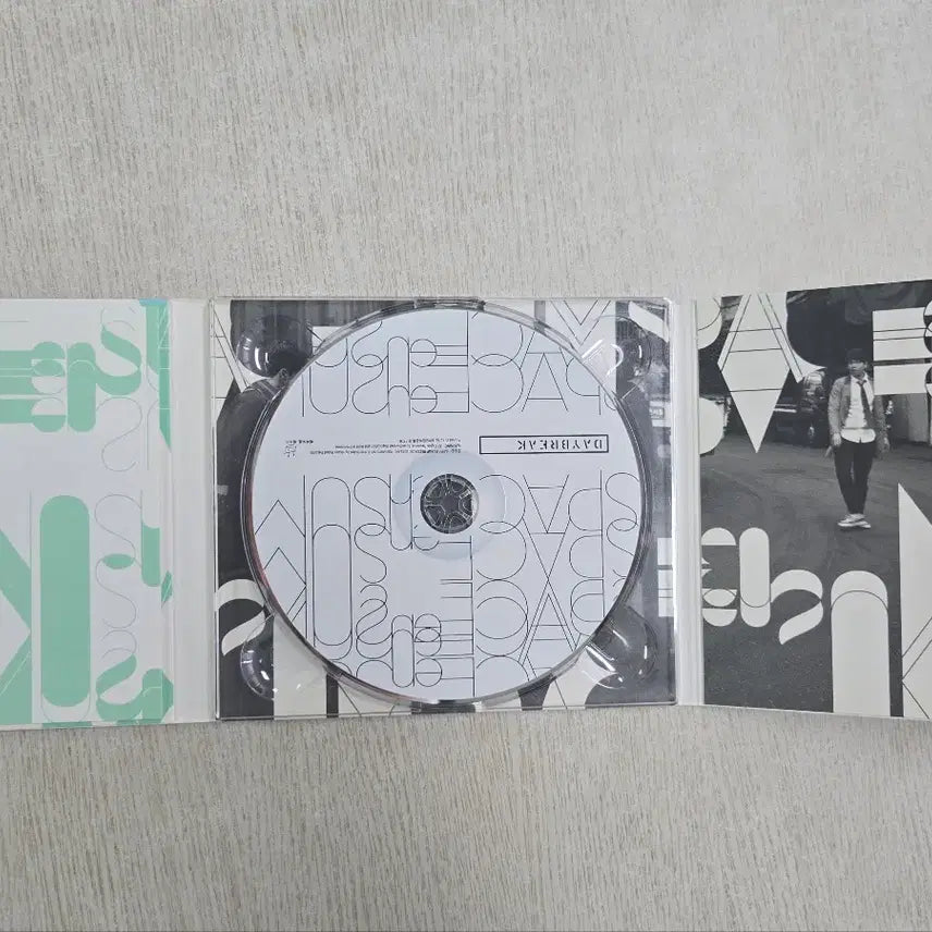 [BUNJANG] Daybreak 3rd Album CD / 데이브레이크 3집 cd