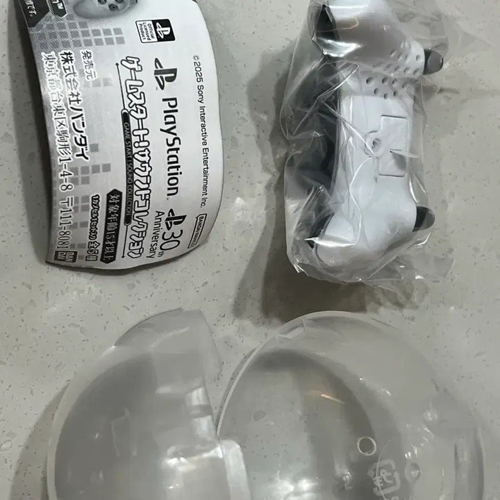 [BUNJANG] Bandai PlayStation 30th Anniversary Game Controller Gacha Keyring / 반다이 플스 30주년 기념 게임 컨트롤러 가챠 키링