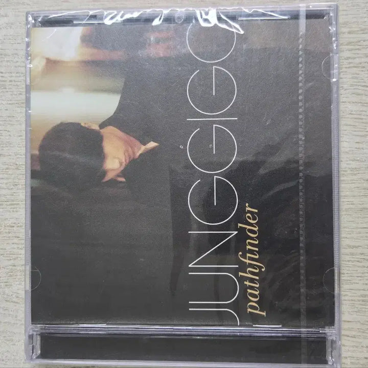 [BUNJANG] Junggigo Pathfinder Unsealed CD / 정기고 Pathfinder 미개봉 CD