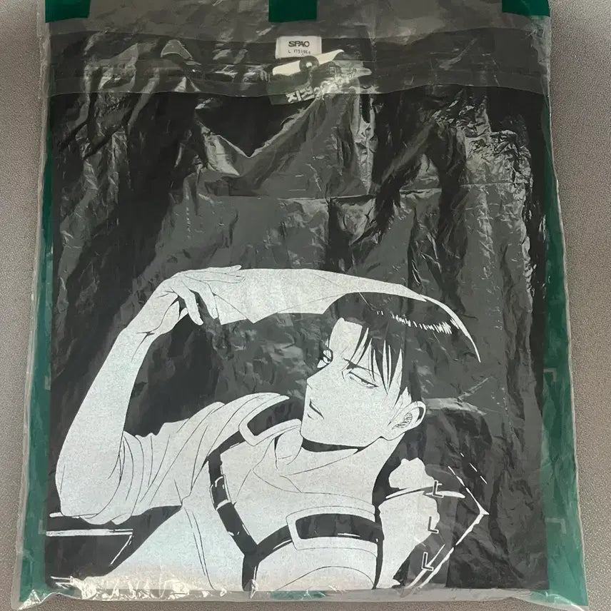 [BUNJANG] SPAO Attack on Titan Levi T-Shirt L / 스파오 진격의거인 리바이 반팔 티셔츠 L