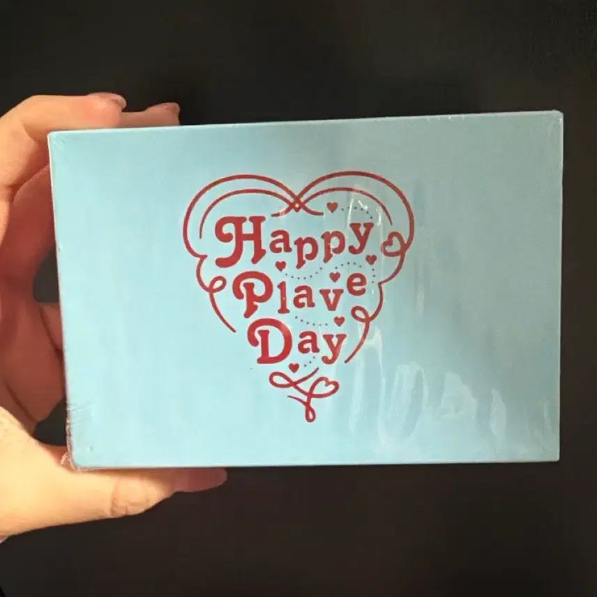 [BUNJANG] PLAVE Happy Play Day Badge Set (Sealed) / (미개봉)플레이브 Happy Play Day 뱃지 세트