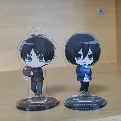 [BUNJANG] Attack on Titan Eren Mikasa Acrylic Stand Bundle Set / 급처) 진격의거인 레트로 시리즈 미니 아크릴 스탠드 키체인 에렌 미카사
