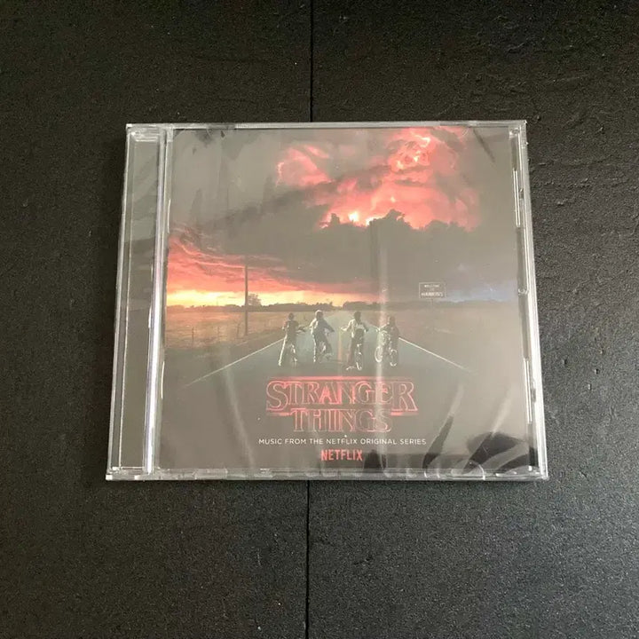 [BUNJANG] Stranger Things Season 1 Unsealed CD / 기묘한이야기-Stranger Things 시즌1 미개봉CD