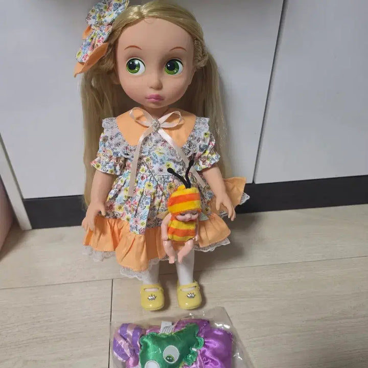 [BUNJANG] Disney Baby Doll Rapunzel (Genuine) 2015 Old Version / 디즈니베이비돌 라푼젤 인형 (정품) 15년 구버전