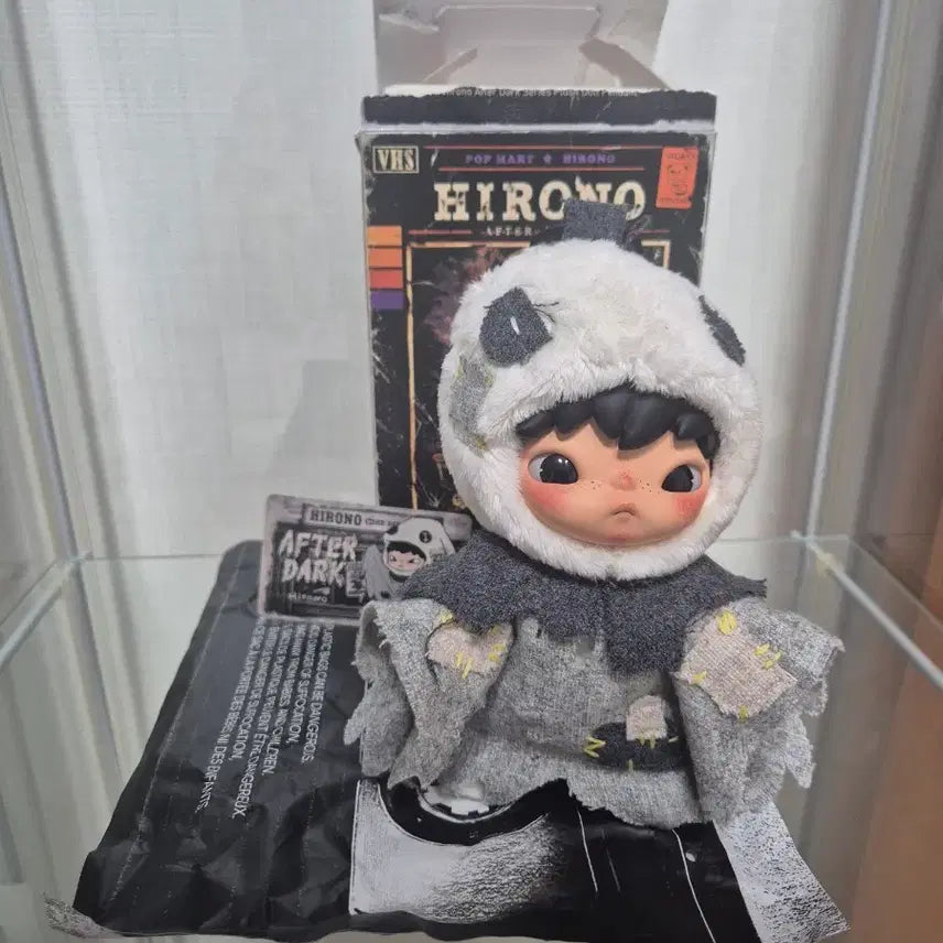 [BUNJANG] Pop Mart Hirono After Dark Drifting By Plush (Authentic) / (정품) 팝마트 히로노 애프터 다크 Drifting By 인형