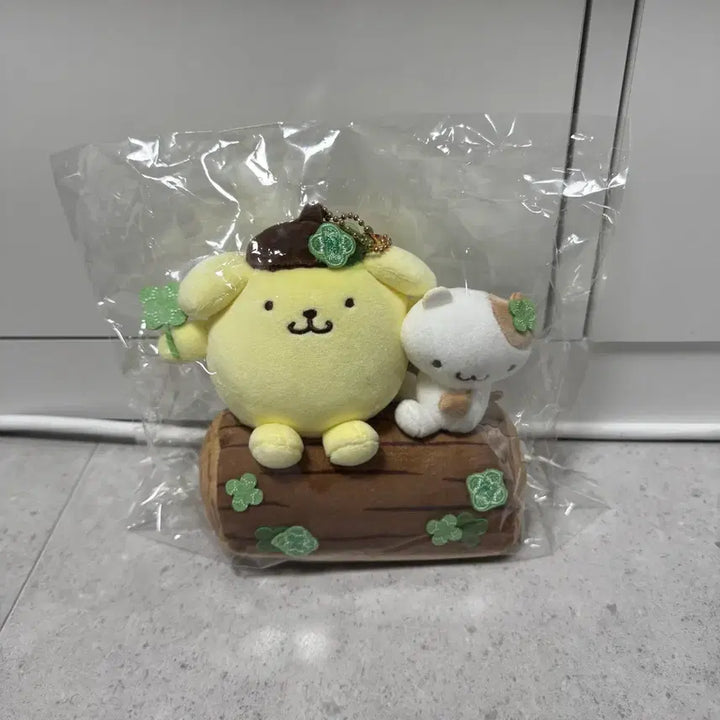 [BUNJANG] Sanrio Pom Pom Purin Picnic Nutty Plush / 폼폼푸린 피크닉 그루터기 무뉴구루미
