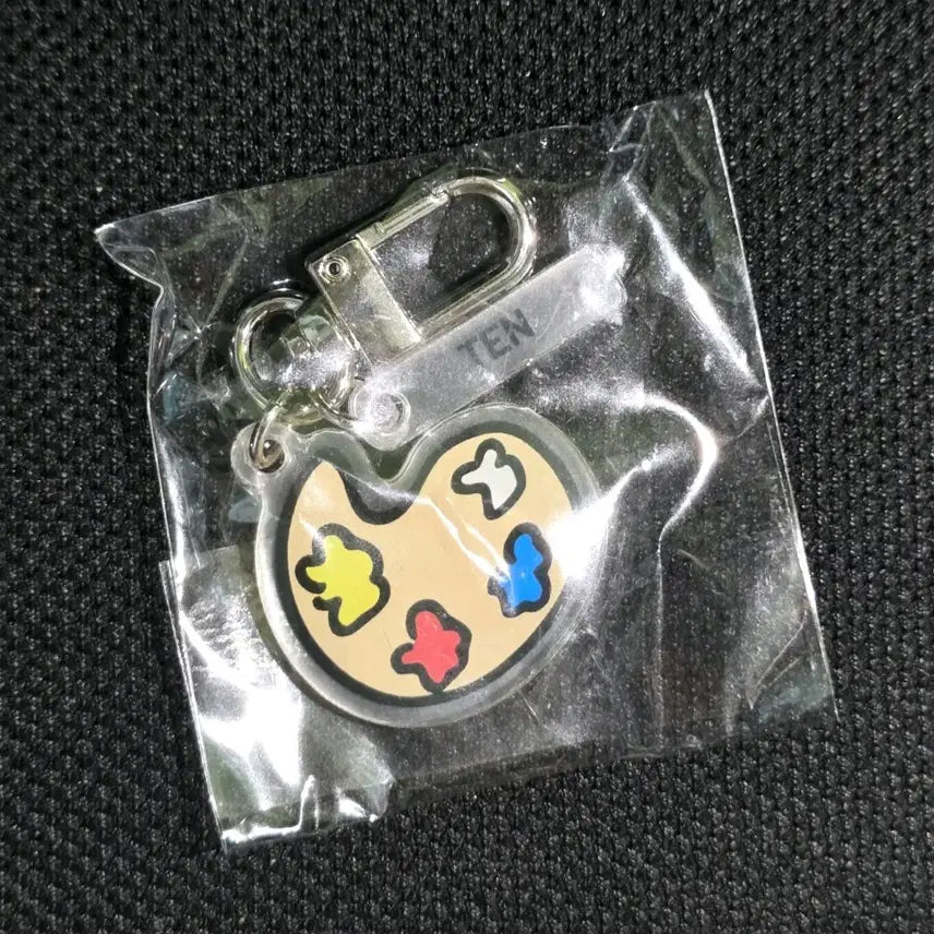 [BUNJANG] NCT 10th Anniversary Neo Dimension Gacha Keyring Ten / 엔시티 10주년 네오 디멘션 가챠 키링 텐