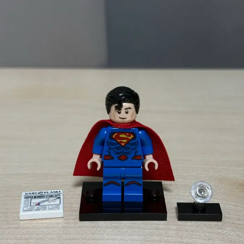 [BUNJANG] LEGO DC 71026 Superman Minifigure / 레고 DC 71026 슈퍼맨 미니피규어