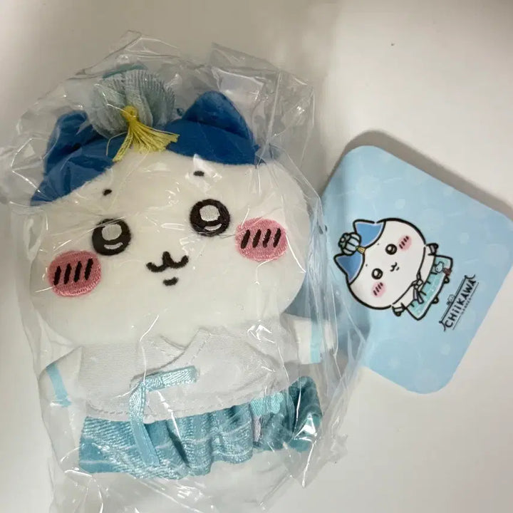 [BUNJANG] Hanbok Hachiware Mascot Korean Limited Edition / 미개봉) 한복 하치와레 마스코트 용산 치이카와 마켓 한국 한정