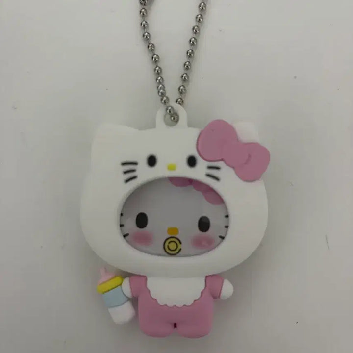 [BUNJANG] Sanrio Idol Series Hello Kitty Keyring Badge / 산리오 아이돌시리즈 헬로키티 키링 뱃지