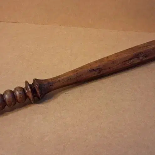 [BUNJANG] Hexagonal Pestle, 100 Years Old / 육모방망이길이64. 폭4.5연대100여년