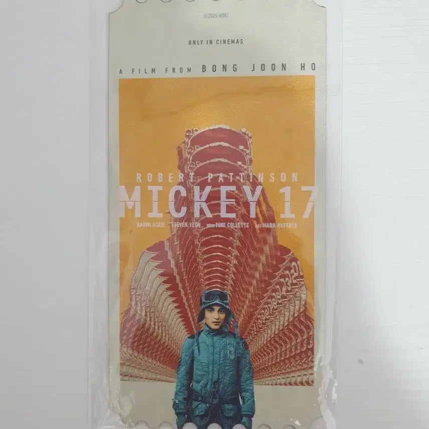 [BUNJANG] Mickey17 (Type B) OST Photocard / 오티 메가박스 미키17(B타입)