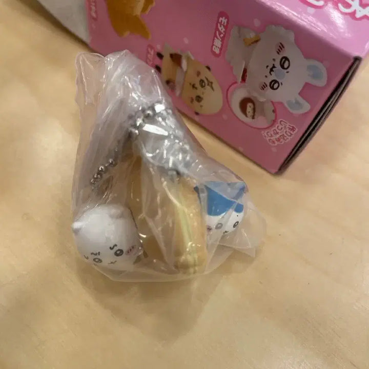 [BUNJANG] Chiikawa Tabemono Taiyaki Plush / 치이카와 타베모노 음식 붕어빵