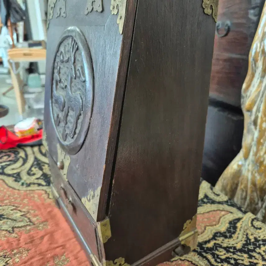 [BUNJANG] Vintage Dressing Table with Brass Accents / 빈티지 경대